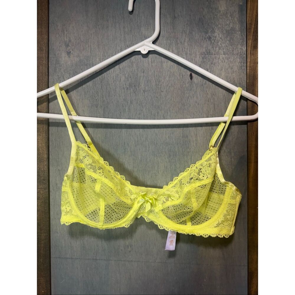 Savage x Fenty Lace Balconette Underwire Bra in Lemongrass Size 34C